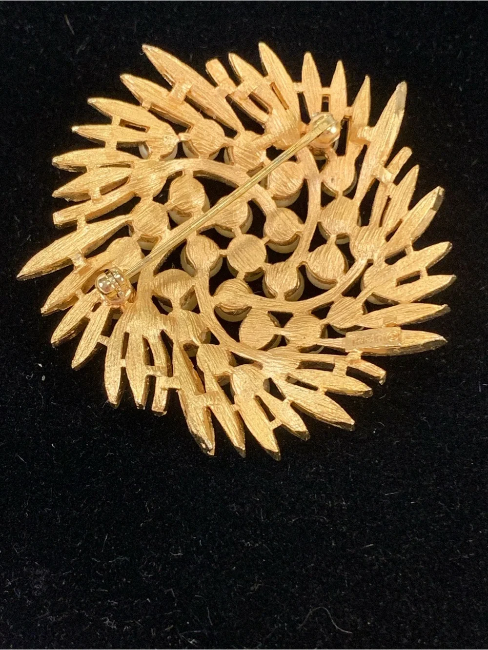 Vintage Trifari Gold Tone Faux Pearl Cluster Brooch